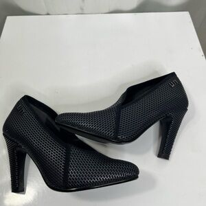 United Nude Elegant Black Mesh Heels, worn once, only inside, size 39